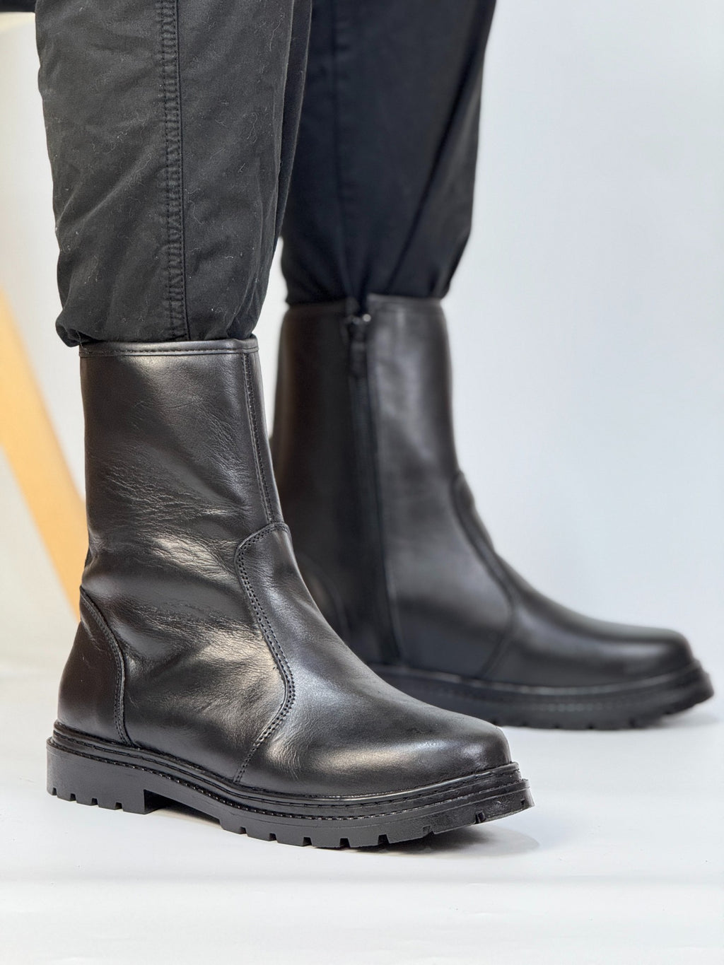 BOOT 2026 - هدية معاه فراش اورتوبيديك