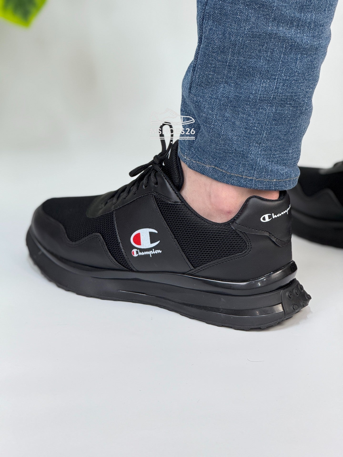 Champion 2026 black-black